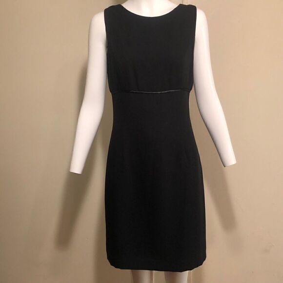 John Roberts Dress  - Picture 1 of 5